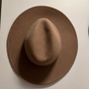 Wool brim hat beige tan
